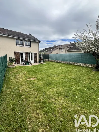 Maison à Corbeil-Essonnes (91100)