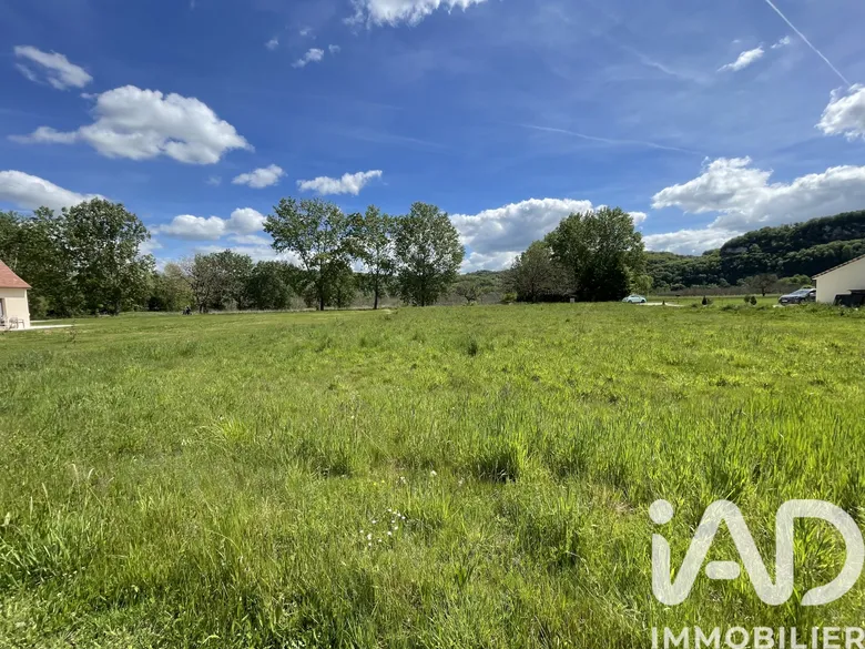 Terrain à bâtir à La Roque Gageac (24250) · à La Roque-Gageac · 35 000 €