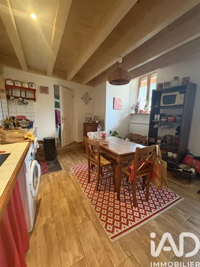 Appartement à Saint-Avre (73130)