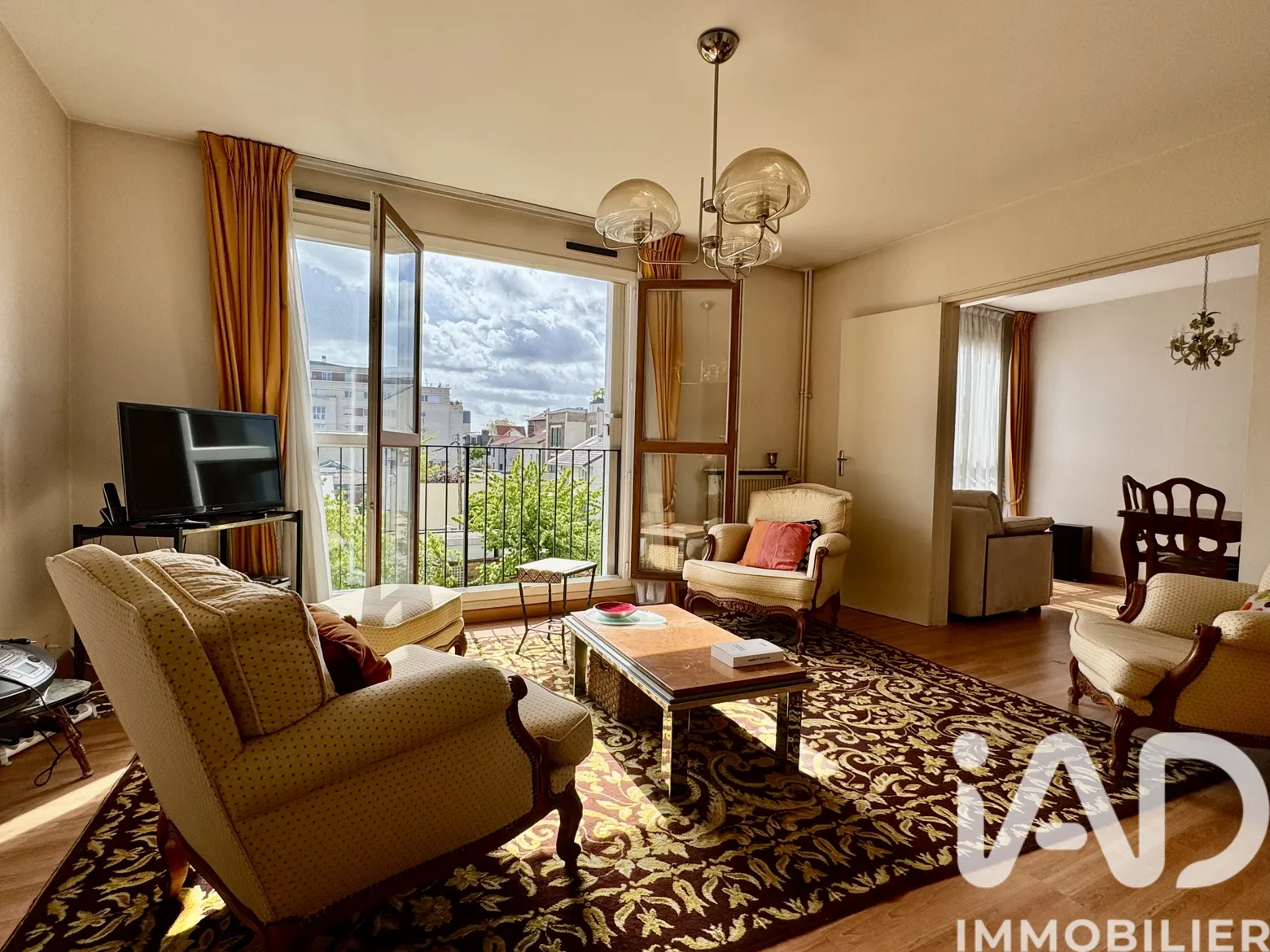 Vente appartement à Suresnes (92150) : appartement 3 pièces 63 m² - 2000423 — 2
