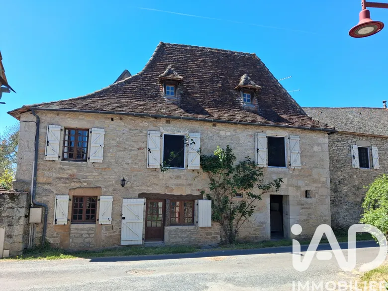 Maison 6 pièces 130 m² · à Assier · 130 m² · 160 000 €