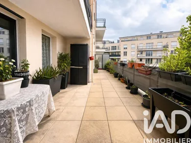 Apartment in Corbeil-Essonnes (91100)