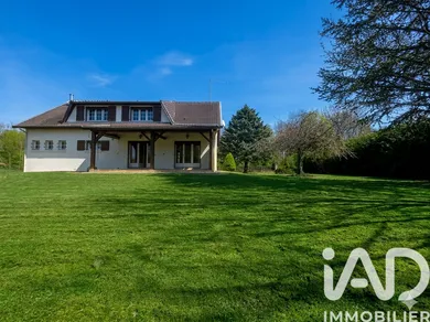 Maison à Saint-Amand-sur-Fion (51300)