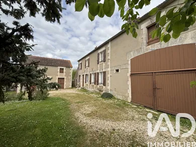 House in Chevannes (89240)