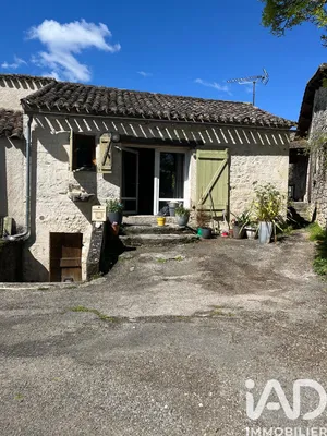 Village house in Montdoumerc (46230)