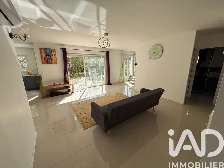 Maison 3 pièces 81 m² · à Rochefort · 81 m² · 259 000 €