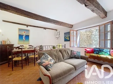 Village house in Mons (83440)