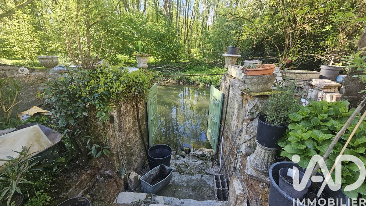 Vente maison à Pons (17800) : maison de ville 6 pièces 115 m²