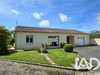 Maison traditionnelle à Saint-Martin-la-Pallu (86170)