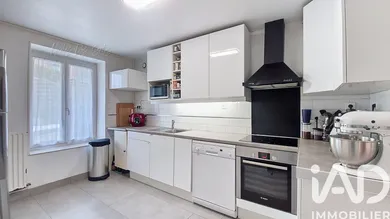 Townhouse in Presles (95590)