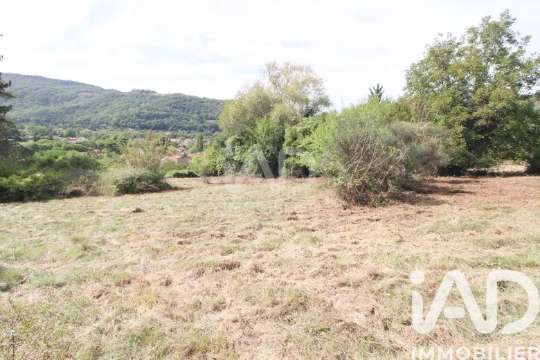 Terrain à bâtir à Saint-Affrique (12400) · 75 000 €