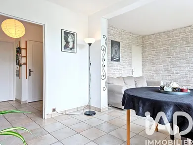 Appartement à Crosne (91560)