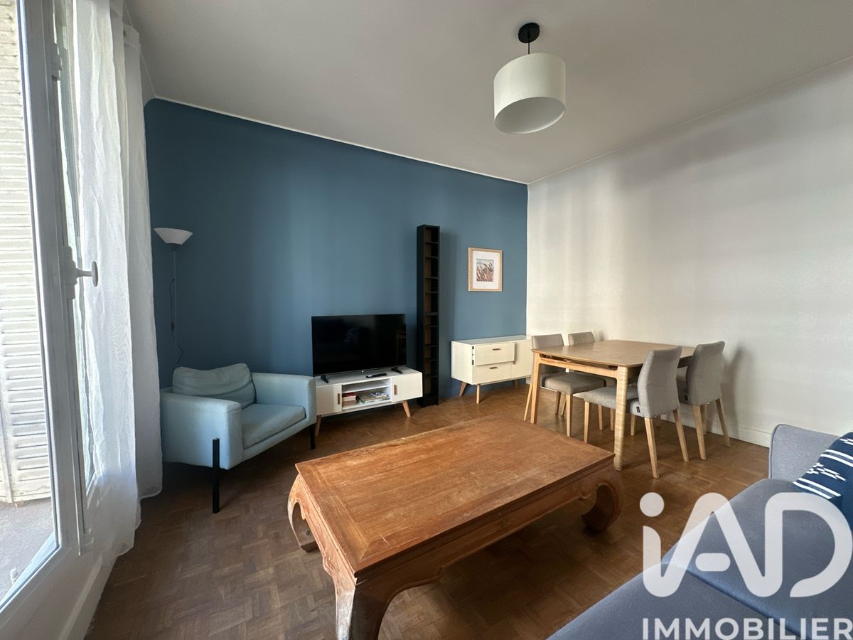 Appartement 2 pièces de 47 m² à Paris (75016)