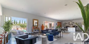 Maison à Cheval-Blanc (84460)