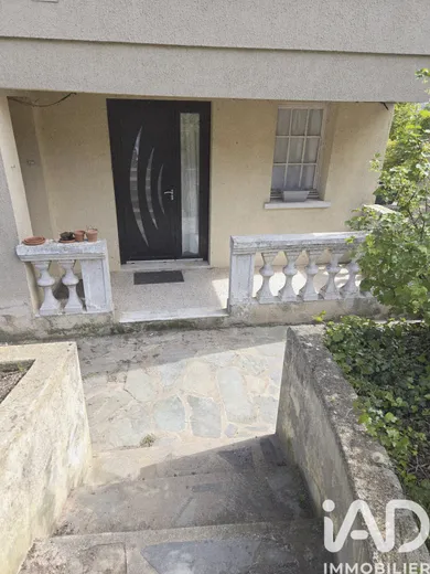 Appartement à La Grande-Paroisse (77130)