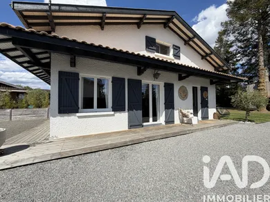 House in Belin-Béliet (33830)