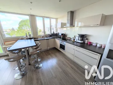 Apartment in Tours (37100)