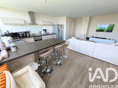 Apartment in Tours (37100)