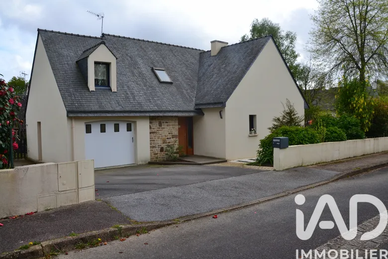 Maison 7 pièces 123 m² · à Châteaulin · 122,8 m² · 308 275 €