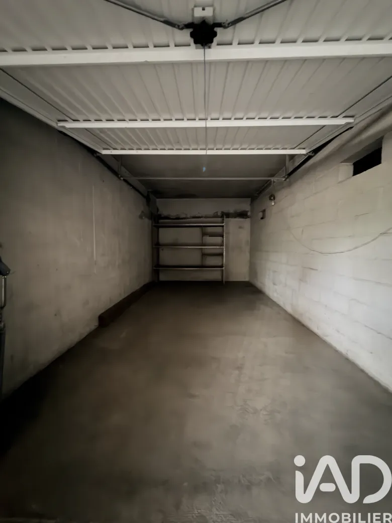 Parking 15 m² · à Perpignan · 14,7 m² · 23 000 €