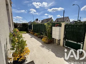 Apartment in Savigny-sur-Orge (91600)