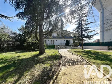 House in Saintry-sur-Seine (91250)