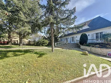 House in Saintry-sur-Seine (91250)