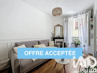 Apartment in Paris (75013)