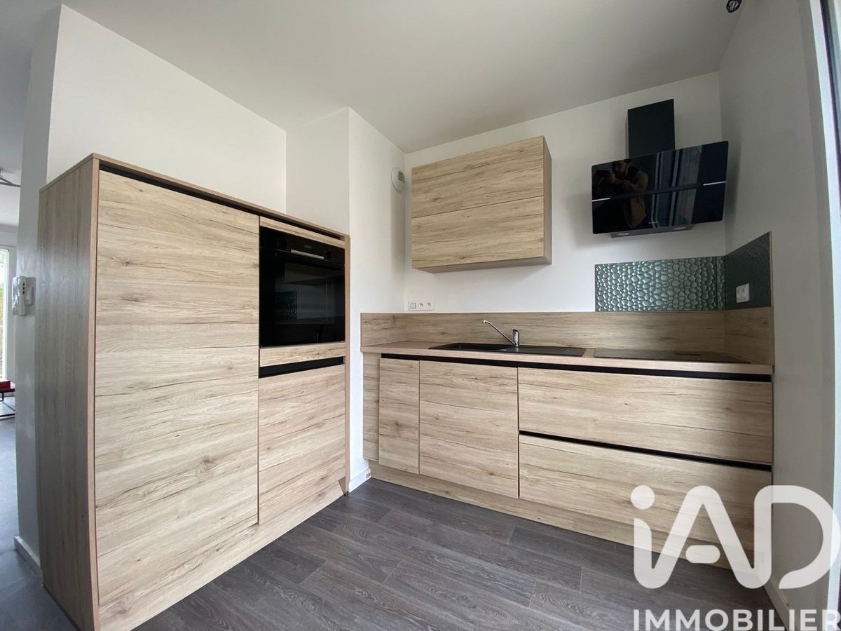 appartement à Saint-Léger-les-Vignes