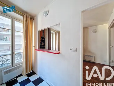 Apartment in Paris (75013)