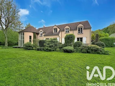 Mansion in Jouy-en-Josas (78350)