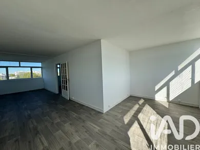 Appartement à Évry (91000)