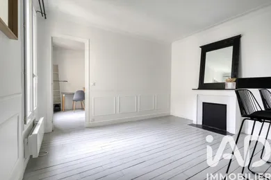 Apartment in Paris (75020)