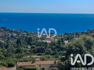 Appartement à Roquebrune-sur-Argens (83380)