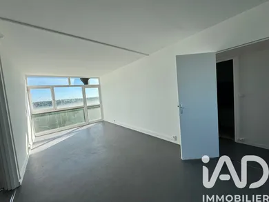 Appartement à Évry (91000)