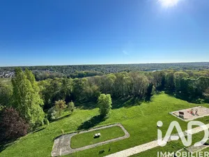 Apartment in Évry (91000)