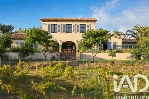 Maison à Saint-Tropez (83990)