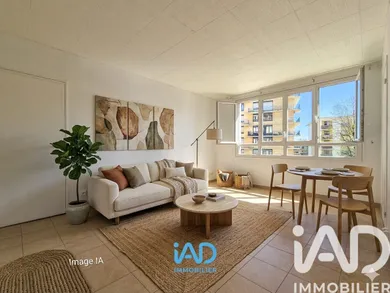 Appartement à Mantes-la-Jolie (78200)