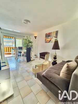 Apartment in Menton (06500)