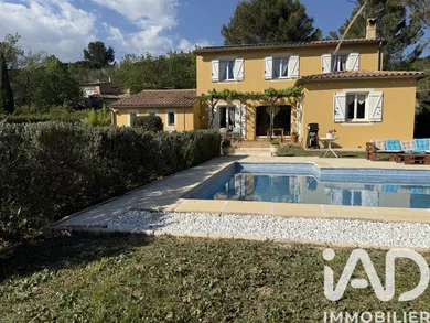 Maison à Brignoles (83170)