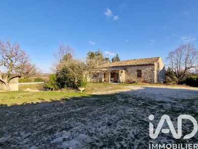 Ferme à Grane (26400)