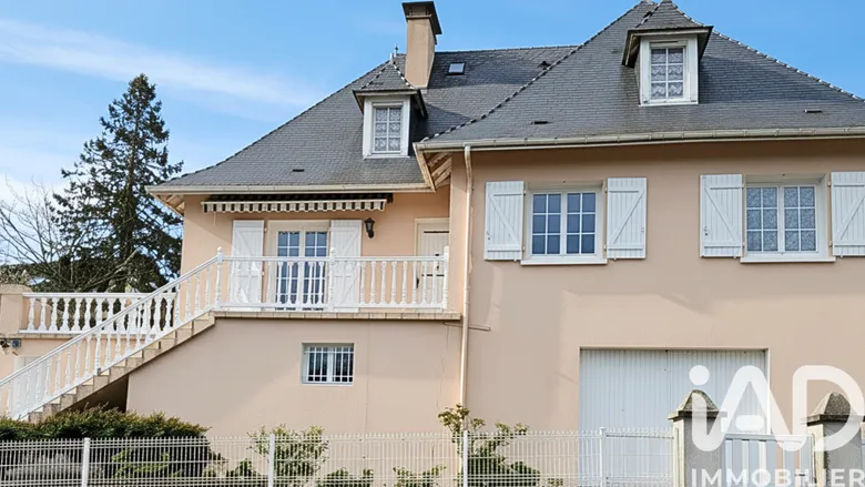 Maison 8 pièces 135 m² · à Lourdes · 135 m² · 229 000 €