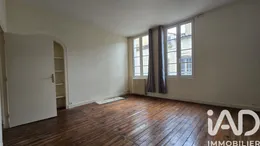 Townhouse in Niort (79000)