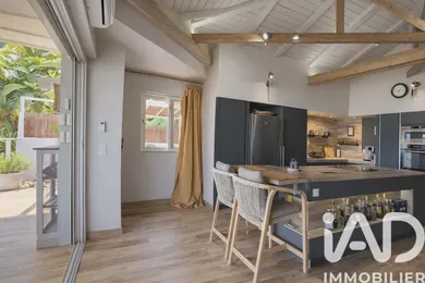 Maison à Vieux-Habitants (97119)