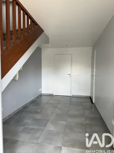 Apartment in Brindas (69126)