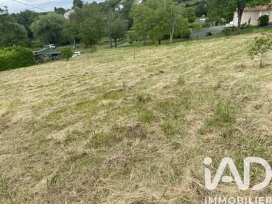 Terrain à bâtir à Villetoureix (24600)