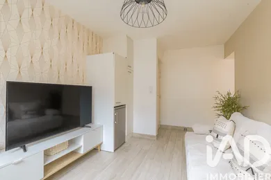 Apartment in Villeurbanne (69100)
