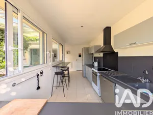 Maison de ville à Cambes (33880)