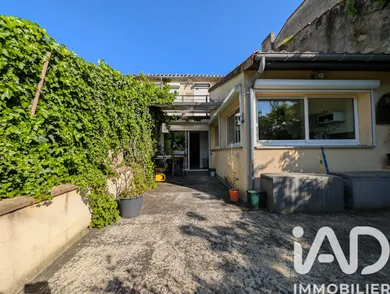 Townhouse in Camblanes-et-Meynac (33360)
