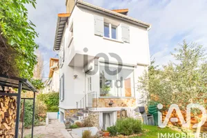 House in Maisons-Laffitte (78600)